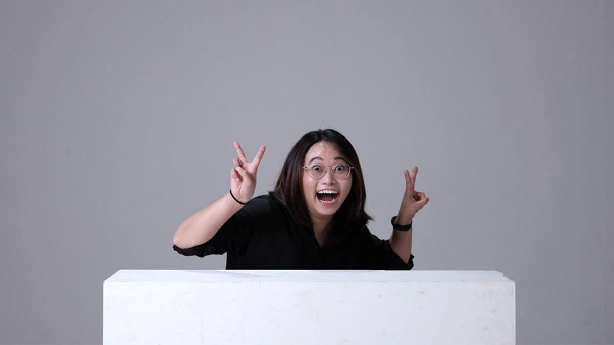 Artist Making a Living Off Social Media